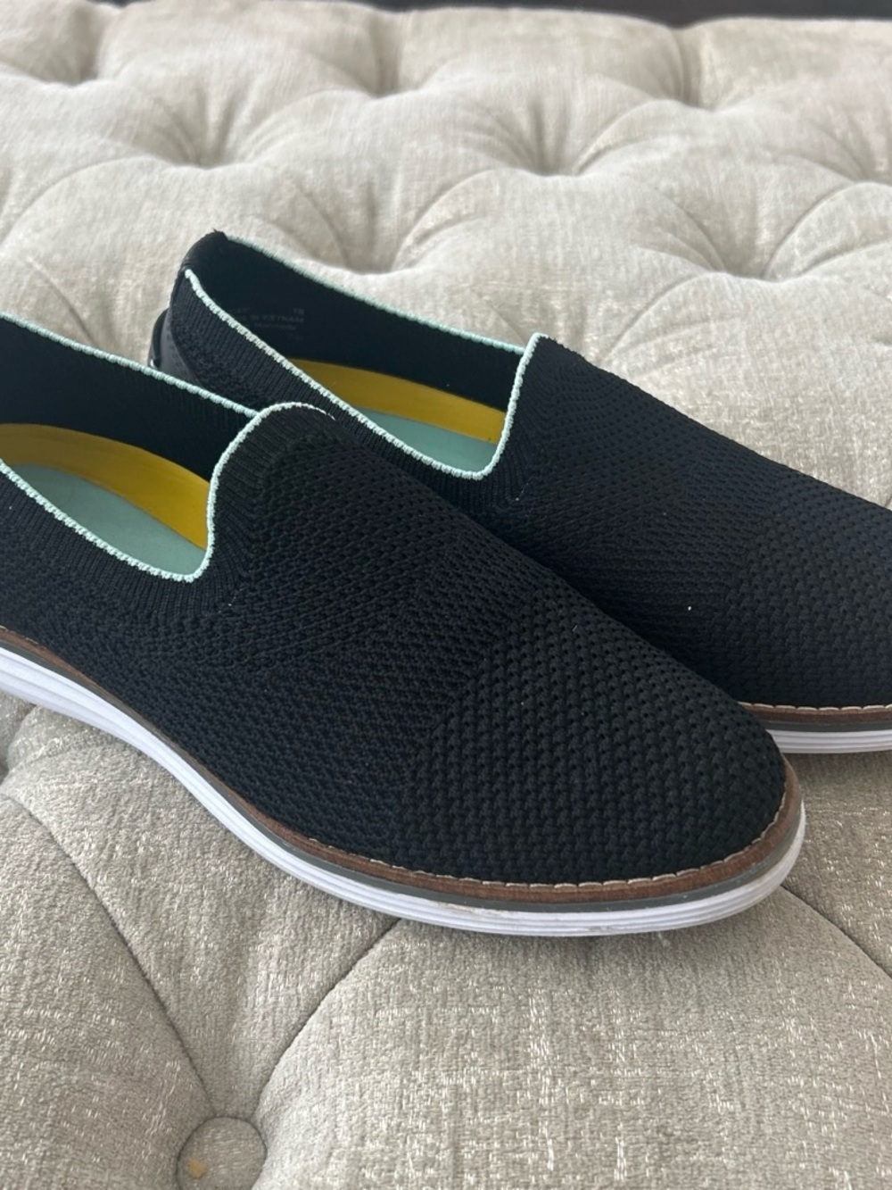Kenneth Cole Black Knit Slip-On Flats with White Sole